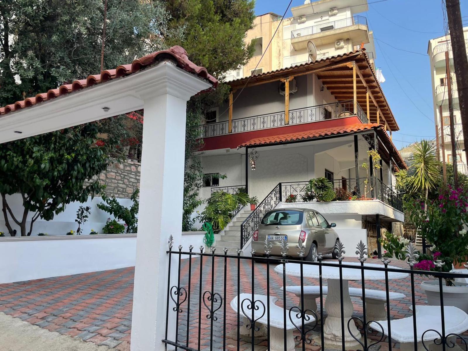 Kejsi Apartaments Sarandë Exterior foto